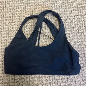 Like New Lululemon sports bra black size 6
